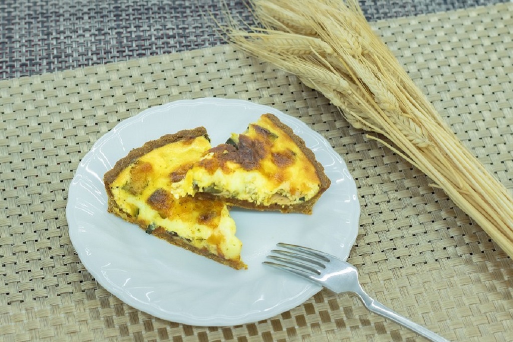 夏野菜！かぼちゃとナスのもち麦キッシュ
