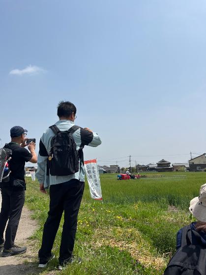 もち麦のほ場見学